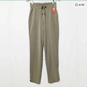 NWT SPANX Out of Office Trouser Pant Tall Tuscan Green Straight Leg Jogger Small